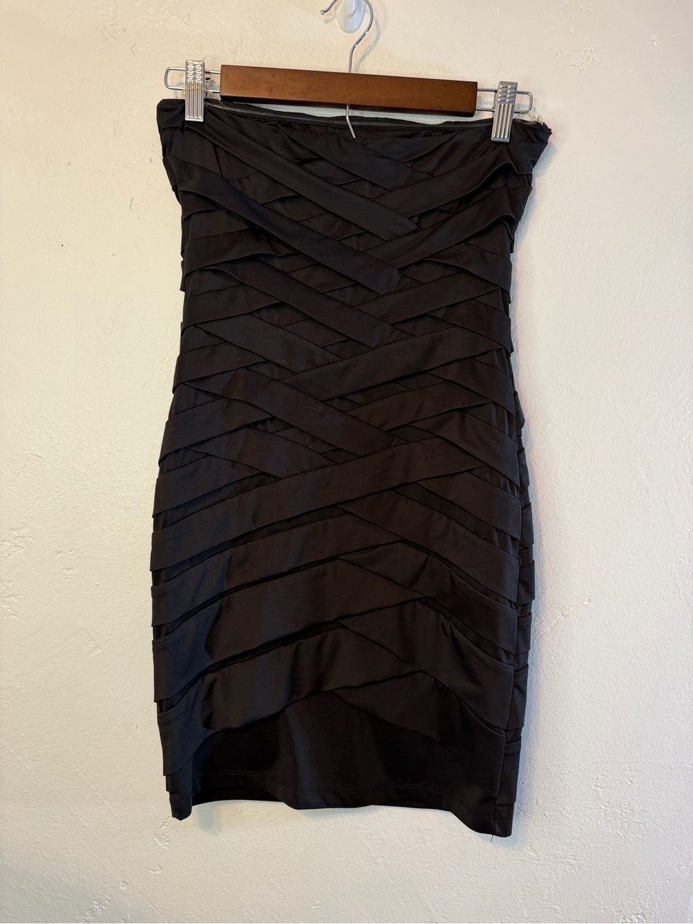 NWT Bodycon  Strapless Black Layered Bodycon Dress